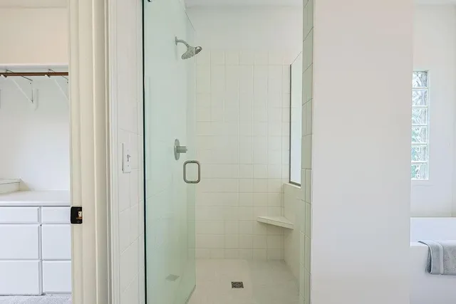 $540,000 | 4809 North Lakewood Drive, St. Joseph, MO 64506