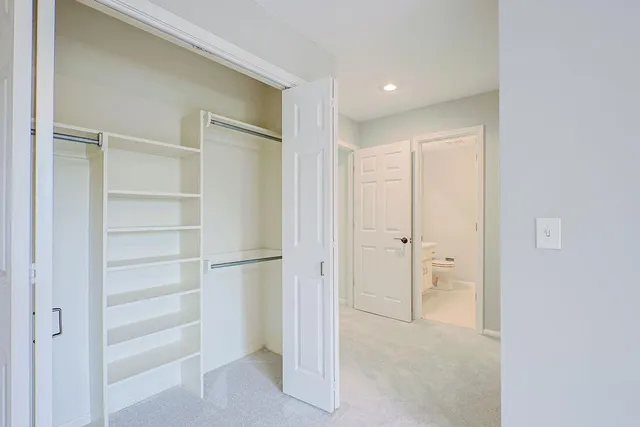 $540,000 | 4809 North Lakewood Drive, St. Joseph, MO 64506