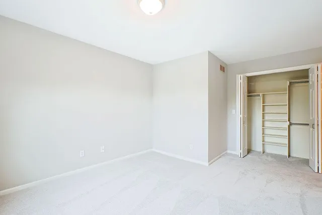 $540,000 | 4809 North Lakewood Drive, St. Joseph, MO 64506