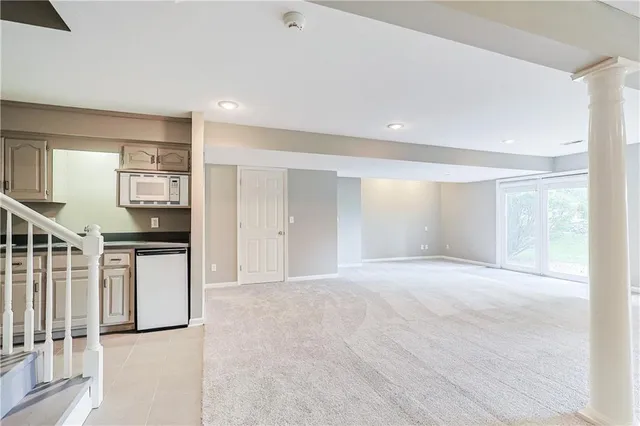 $540,000 | 4809 North Lakewood Drive, St. Joseph, MO 64506