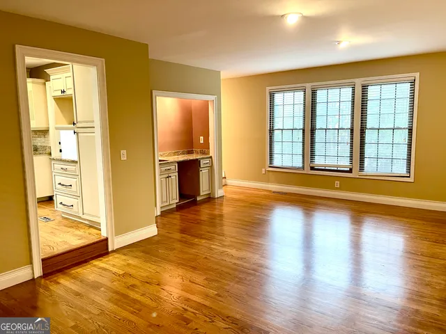 $3,150 | 4059 Charleston Court Southeast, Smyrna, GA 30080