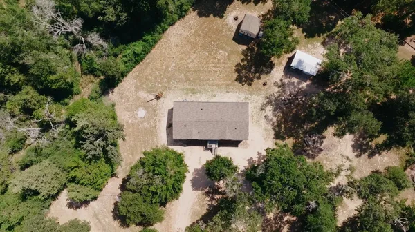 $400,000 | 1047 Jimbob Lane, New Ulm, TX 78950