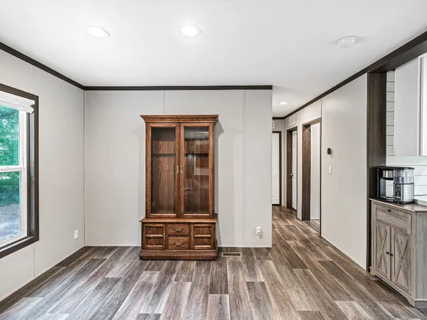 $400,000 | 1047 Jimbob Lane, New Ulm, TX 78950