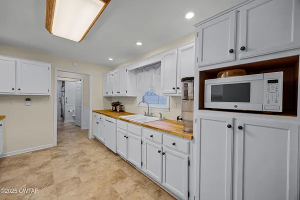 $355,000 | 50 Windfield Cove, Jackson, TN 38305