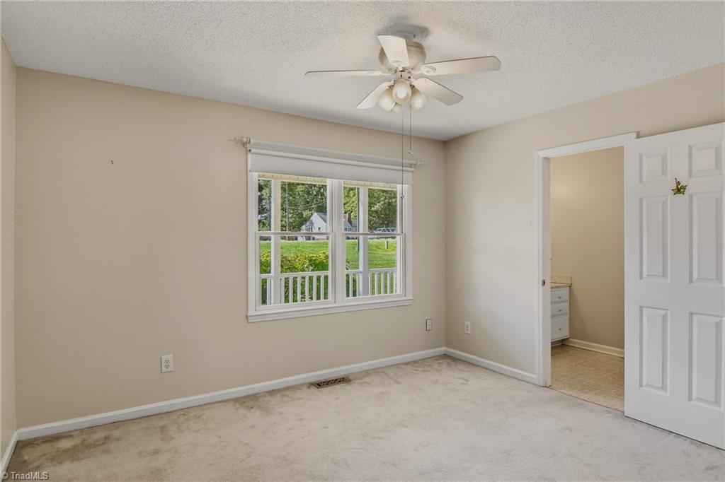 2301 Griffith Road Winston-Salem, NC 27103 - Photo 16 of 40 Gallery Image 16