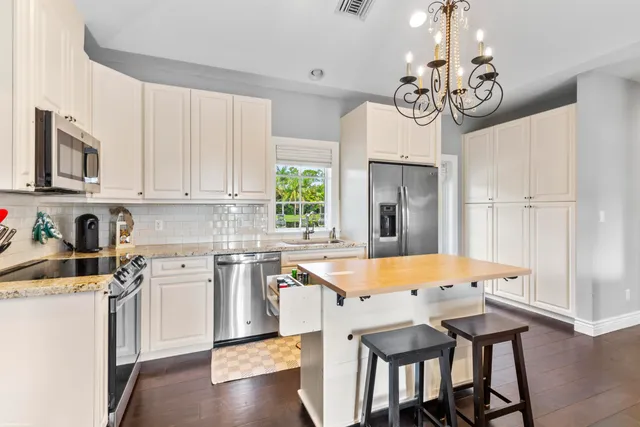 $12,000,000 | 16155 Norris Road, Wellington, FL 33470