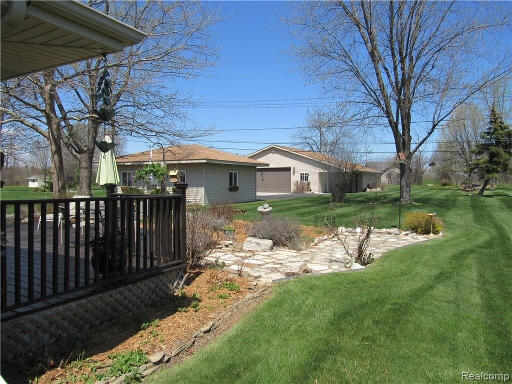 4068 Yankee Road St. Clair, MI 48079 - Photo 6 of 53 IMG_1266.JPG