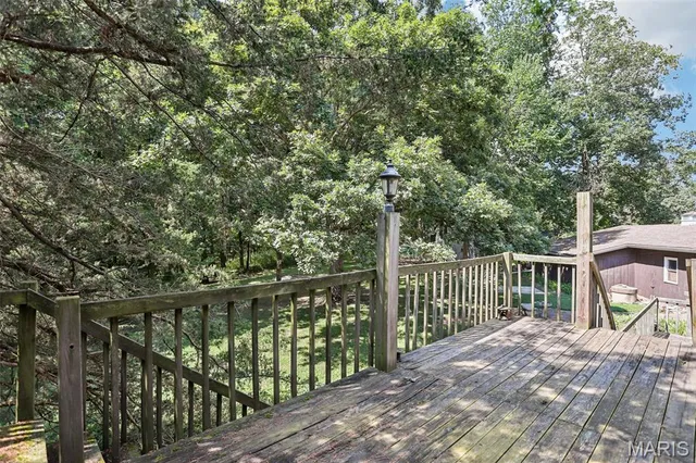 $397,500 | 16010 Lemon Lane, Butler, IL 62015