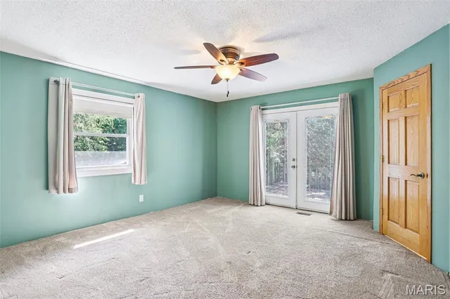 $397,500 | 16010 Lemon Lane, Butler, IL 62015