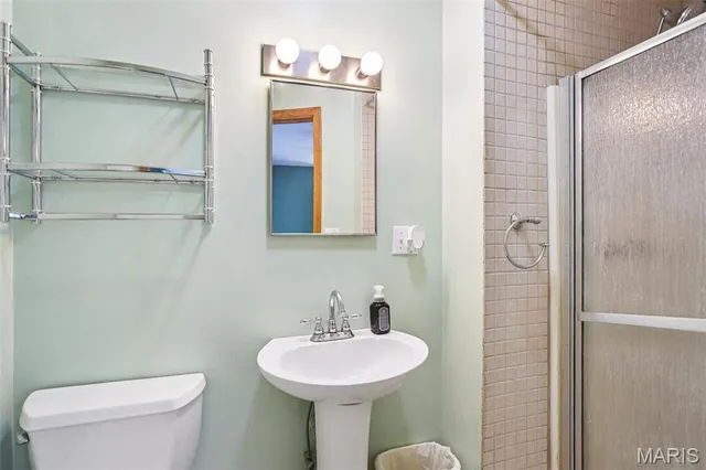 $397,500 | 16010 Lemon Lane, Butler, IL 62015