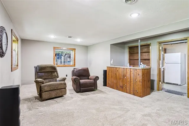 $397,500 | 16010 Lemon Lane, Butler, IL 62015