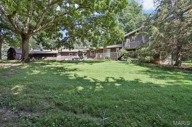 $397,500 | 16010 Lemon Lane, Butler, IL 62015