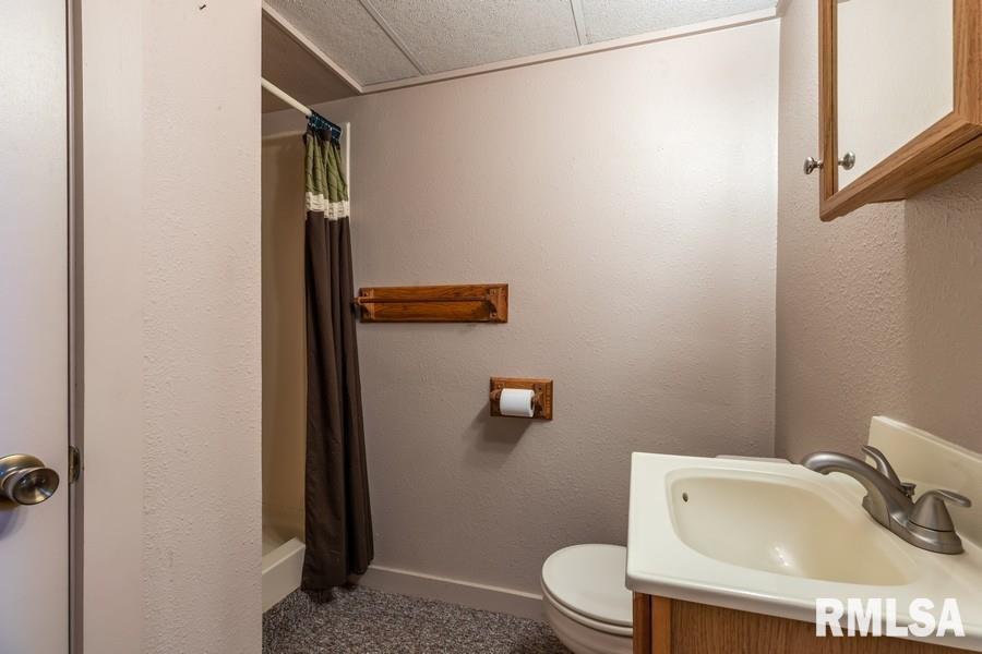 402 Maple Avenue Morrison, IL 61270 - Photo 18 of 21