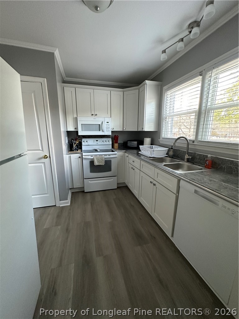 2003 Camden Road Fayetteville, NC 28306 - Photo 6 of 12