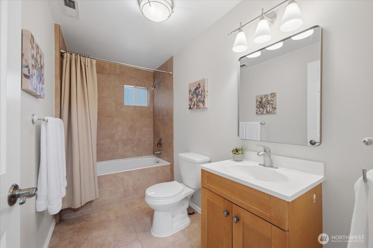 1801 Anacortes Avenue Northeast Renton, WA 98059 - Photo 24 of 29