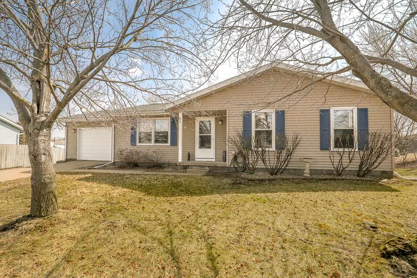 85 Prairie Ridge Court North Liberty, IA 52317 - Photo 1 of 25 Gallery Image 1