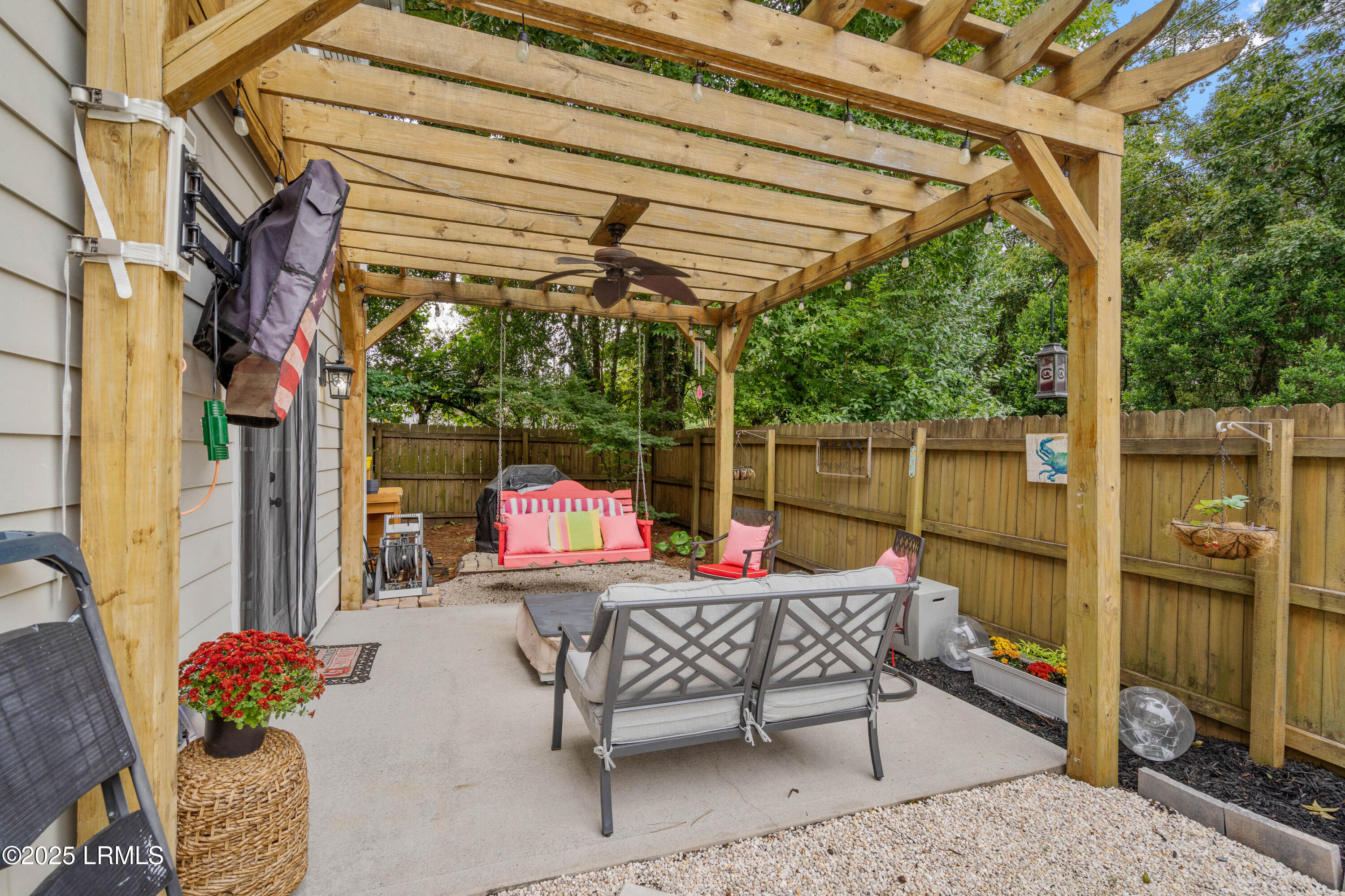 2707 Depot Road Beaufort, SC 29902 - Photo 5 of 52 2707 Depot-10