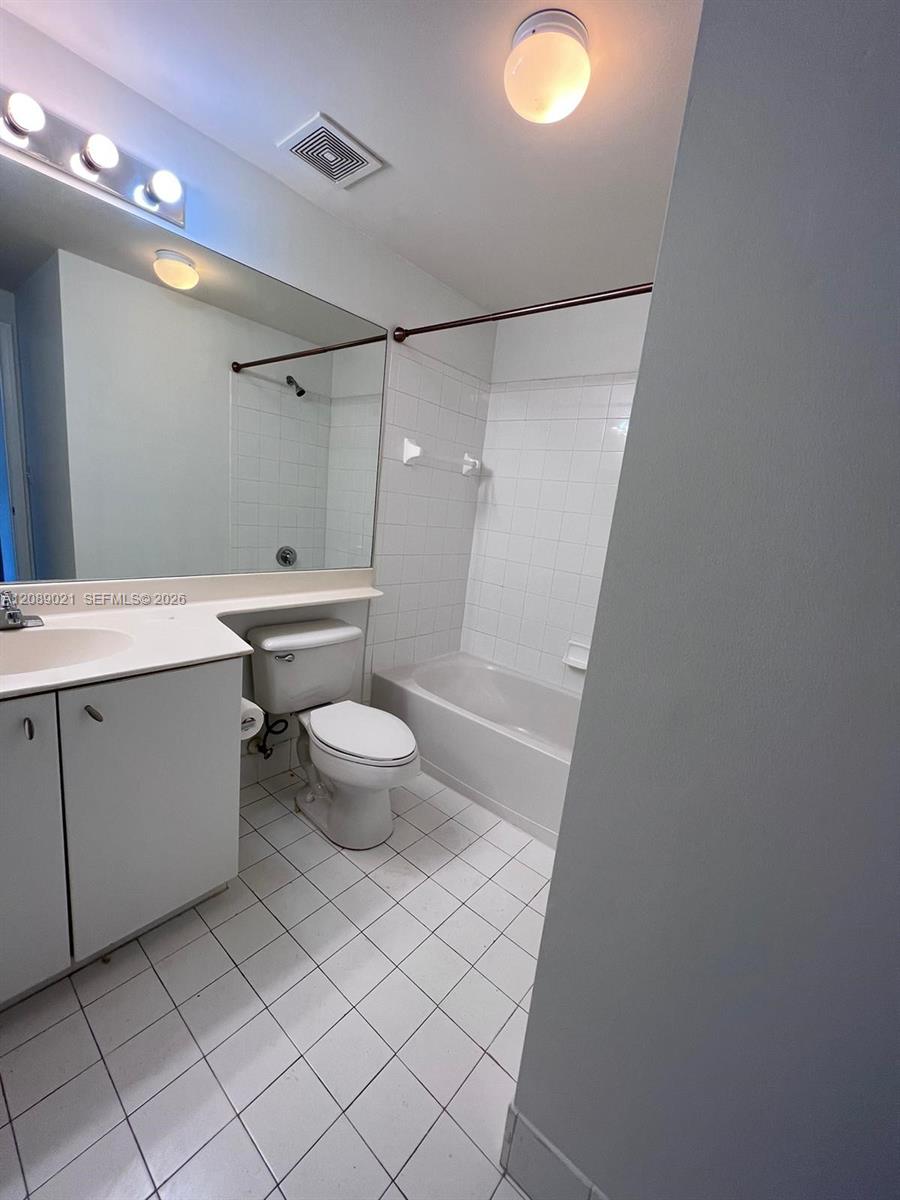 5980 West Sample Road, Unit 301 Coral Springs, FL 33067 - Photo 19 of 27 Gallery Image 19