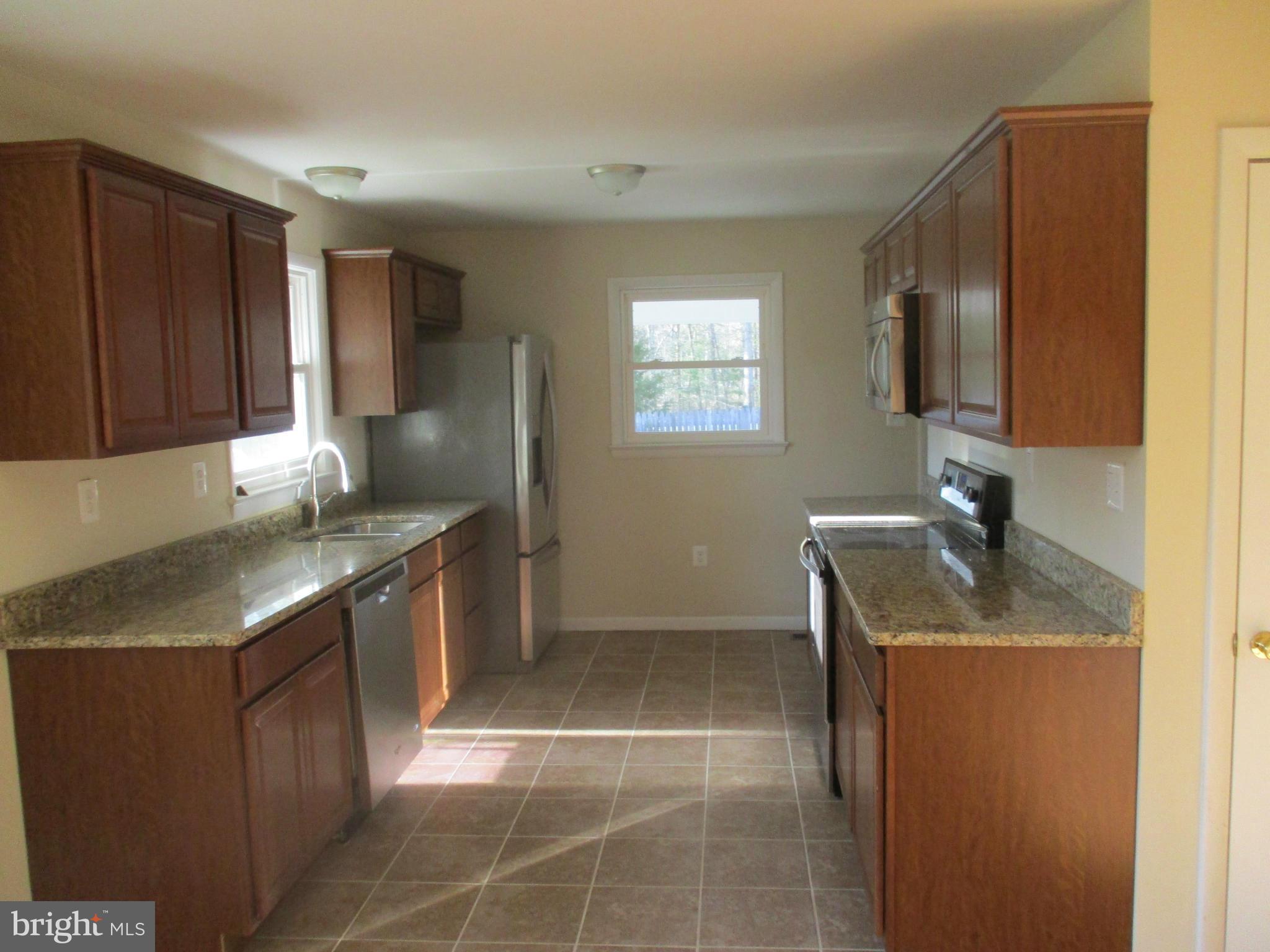 5795 Bumpy Oak Road La Plata, MD 20646 - Photo 5 of 28 Kitchen