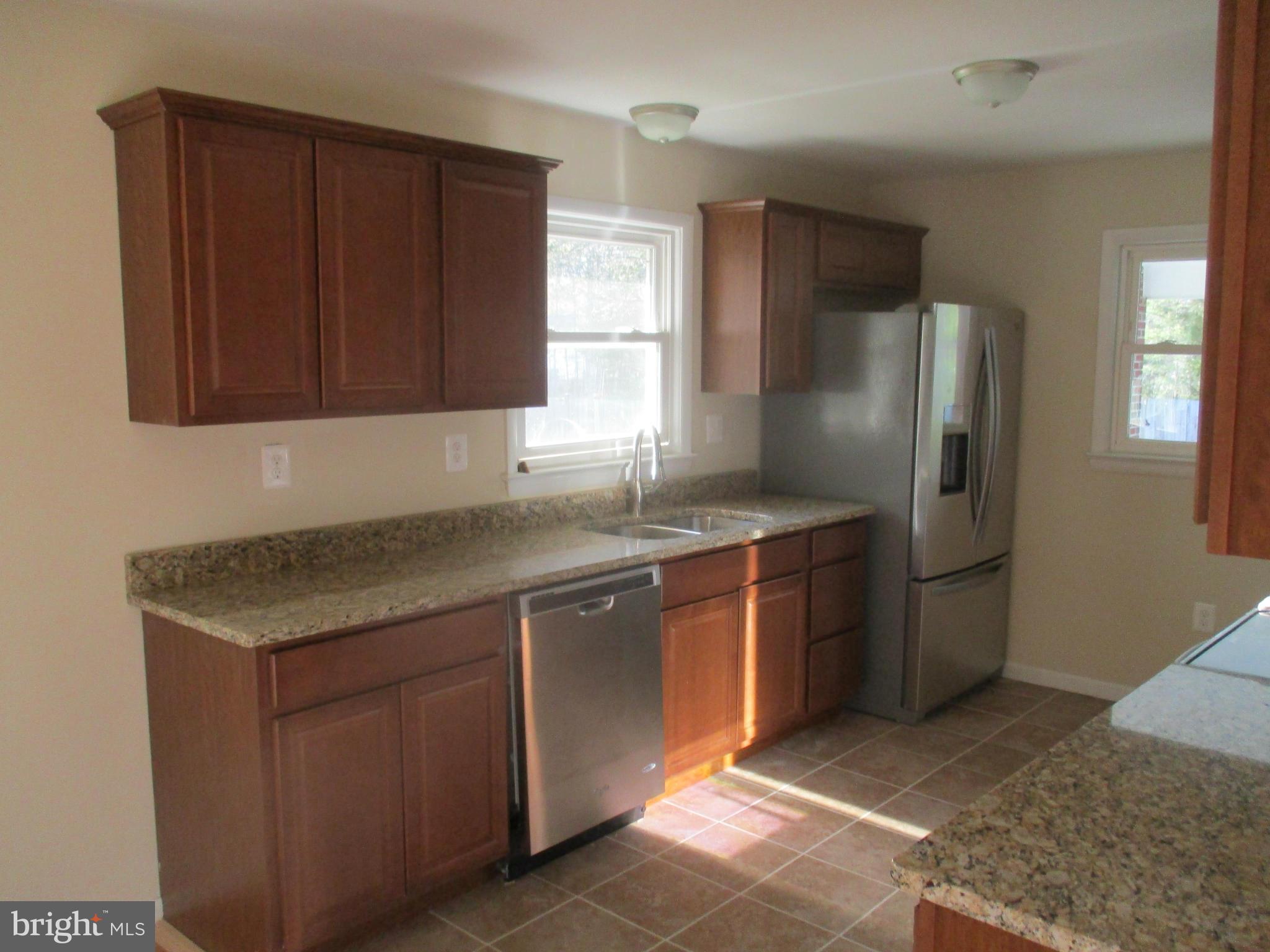 5795 Bumpy Oak Road La Plata, MD 20646 - Photo 6 of 28 Kitchen