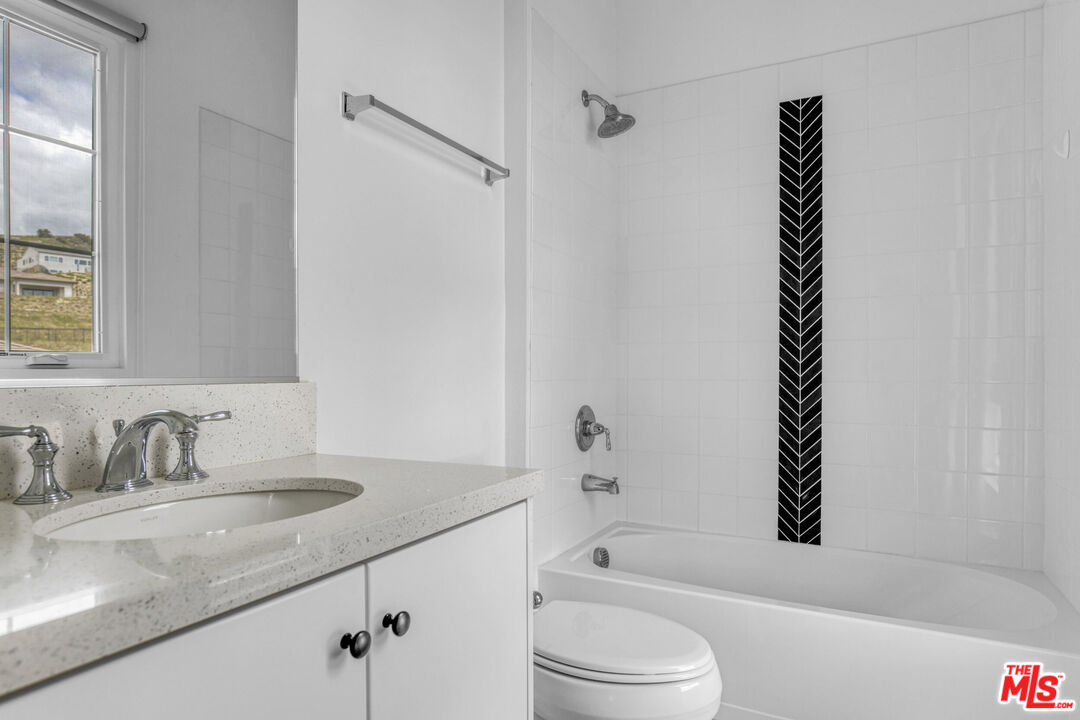 12509 Saddle Court Porter Ranch, CA 91326 - Photo 33 of 50