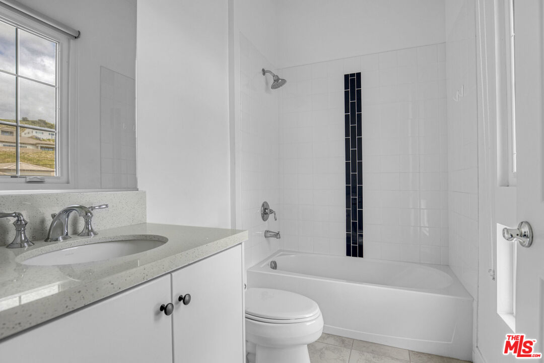 12509 Saddle Court Porter Ranch, CA 91326 - Photo 35 of 50