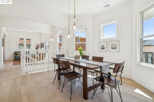 $1,599,000 | 4440 Howe Street, Oakland, CA 94611