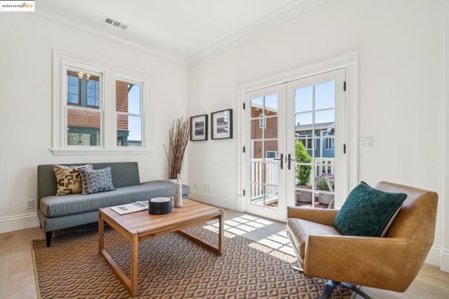 $1,599,000 | 4440 Howe Street, Oakland, CA 94611