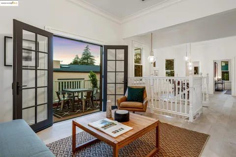 $1,599,000 | 4440 Howe Street, Oakland, CA 94611