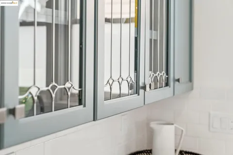 $1,599,000 | 4440 Howe Street, Oakland, CA 94611