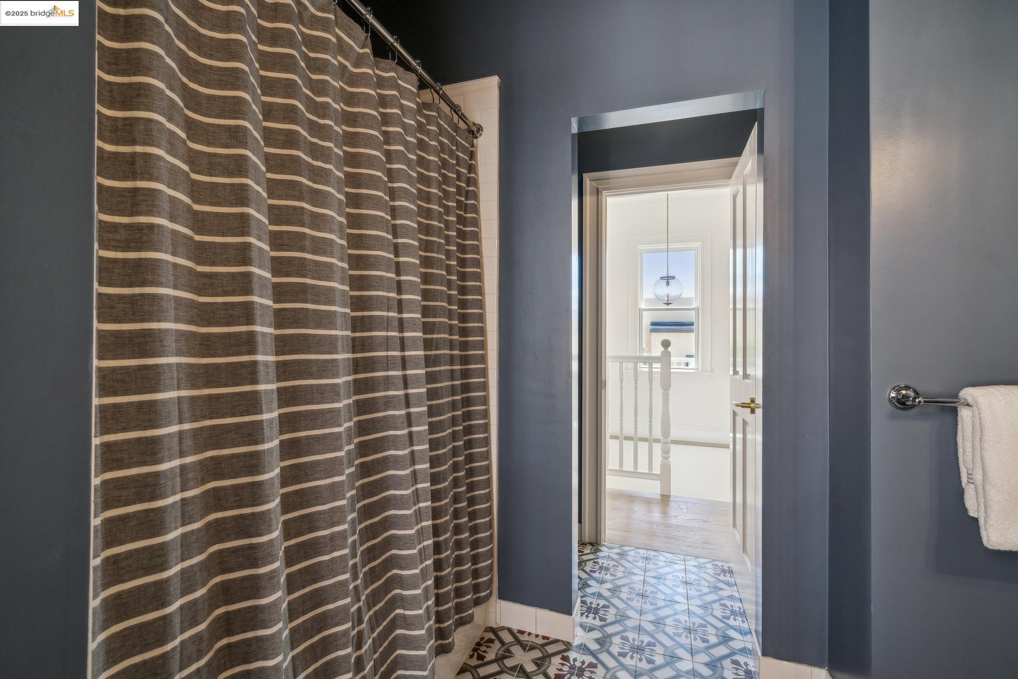 4440 Howe Street Oakland, CA 94611 - Photo 34 of 57