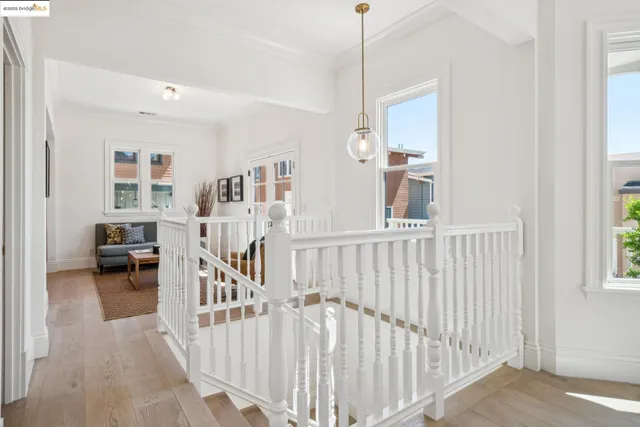 $1,599,000 | 4440 Howe Street, Oakland, CA 94611