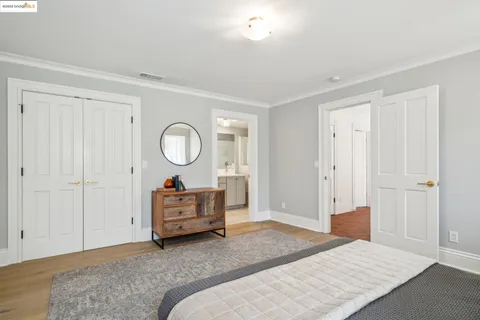 $1,599,000 | 4440 Howe Street, Oakland, CA 94611