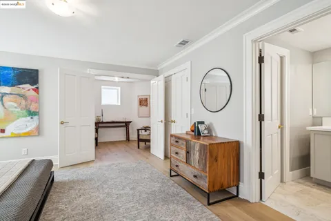 $1,599,000 | 4440 Howe Street, Oakland, CA 94611