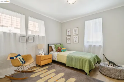 $1,599,000 | 4440 Howe Street, Oakland, CA 94611