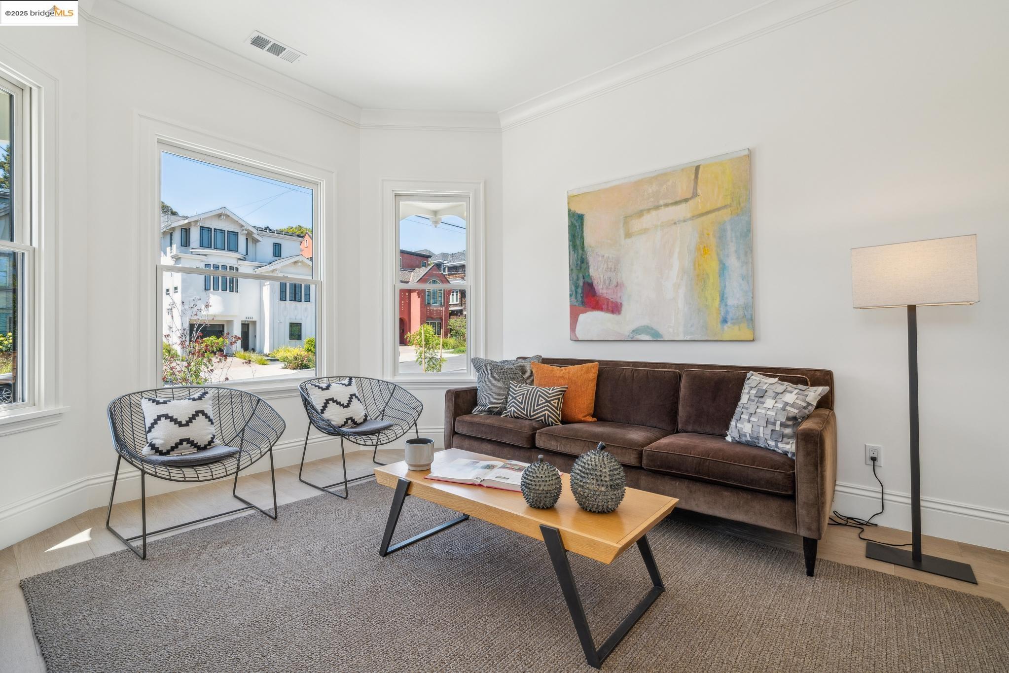 4440 Howe Street Oakland, CA 94611 - Photo 9 of 57