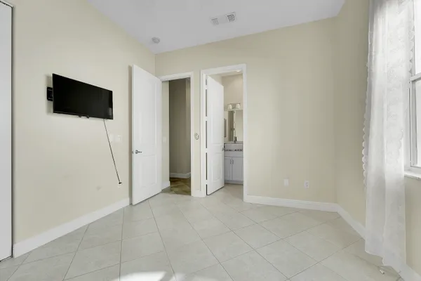 $624,900 | 11460 Southwest Fieldstone Way, Port St. Lucie, FL 34987