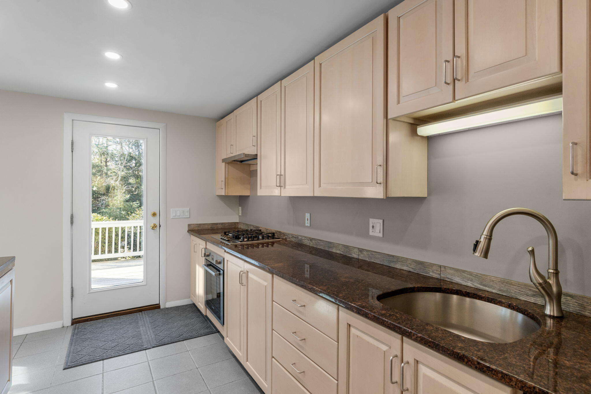 17 Claus Way Marstons Mills, MA 02648 - Photo 12 of 37 20-web-or-mls-17-claus-way