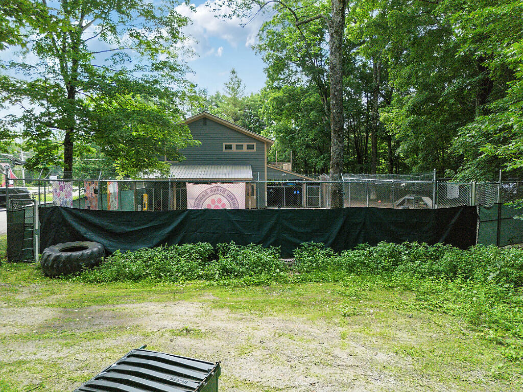 120 Sunday River Road Bethel, ME 04217 - Photo 28 of 28 dogyards