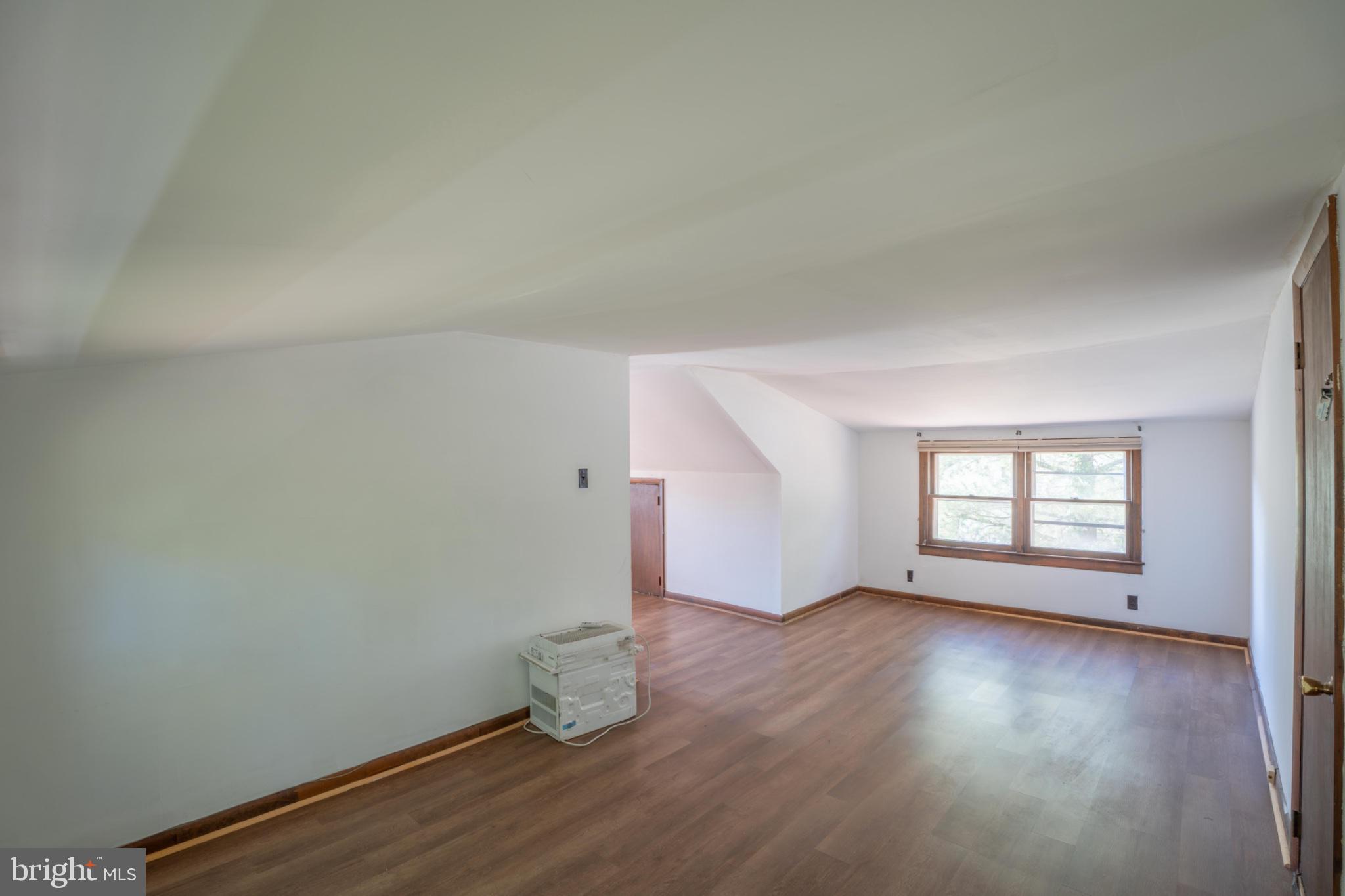213 Berlin Road North Lindenwold, NJ 08021 - Photo 21 of 30 Gallery Image 21