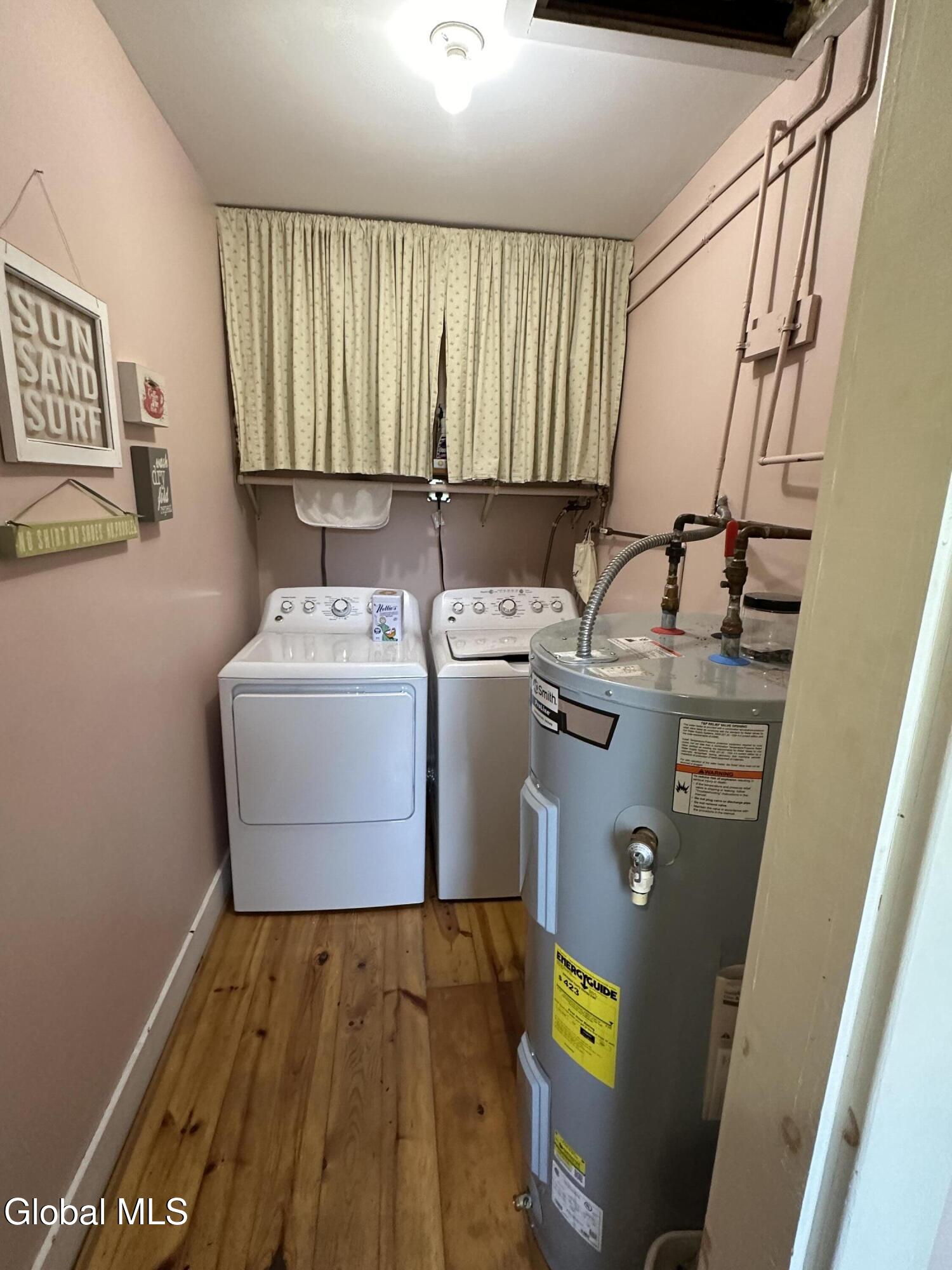 118 Old Shaker Road New Lebanon, NY 12125 - Photo 16 of 37 Carol laundry room