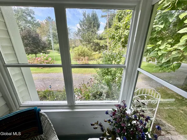 $689,365 | 118 Old Shaker Road, New Lebanon, NY 12125