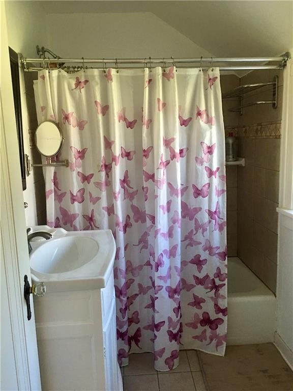 402 Highland Road Pittsburgh, PA 15235 - Photo 10 of 20 Gallery Image 10