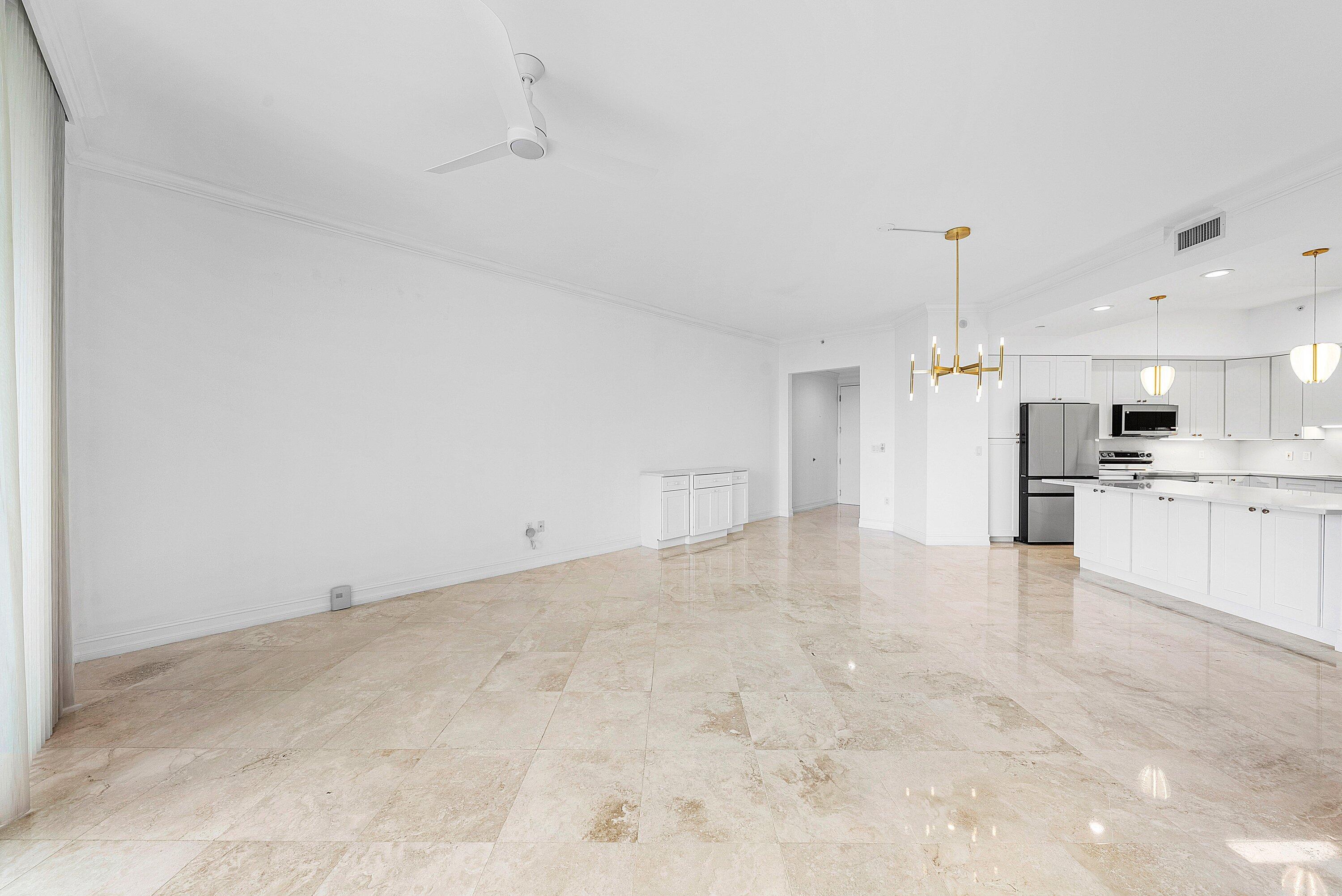 550 Southeast Mizner Boulevard, Unit B906 Boca Raton, FL 33432 - Photo 6 of 59 550 SE Mizner Blvd B906 Boca Raton FL 33