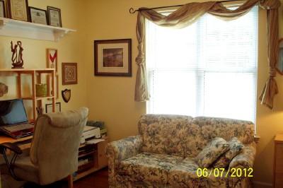 701 3rd Avenue West Springfield, TN 37172 - Photo 11 of 20 3RD BEDROOM CURRENTLY BEING USED AS HOME OFFICE!