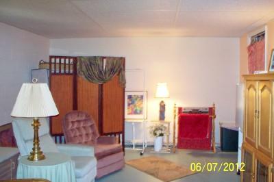 701 3rd Avenue West Springfield, TN 37172 - Photo 13 of 20 ANOTHER ROOM DOWN THAT WOULD BE GREAT FOR BEDROOM OR DOWNSTAIRS DEN! LOTS OF POSSIBILITIES!
