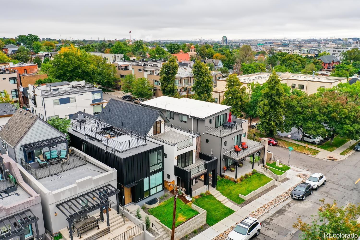 1811 West 32nd Avenue, Unit R Denver, CO 80211 - Photo 31 of 40 a view of a city from a terrace