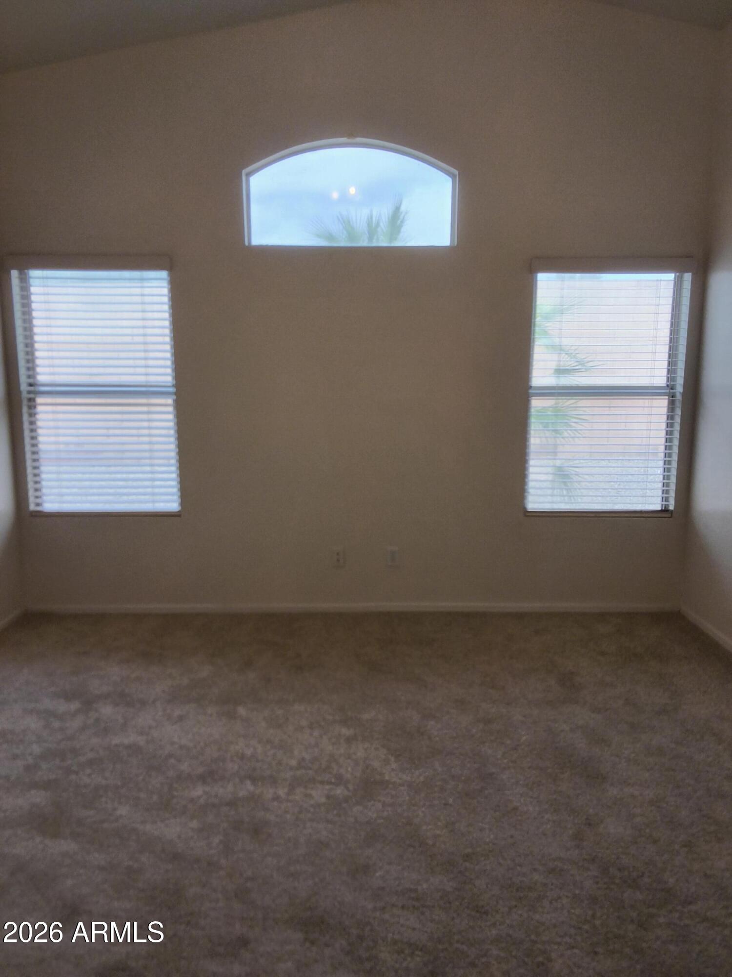 7228 South Roberts Road Tempe, AZ 85283 - Photo 18 of 27 Primary Bedroom Windows