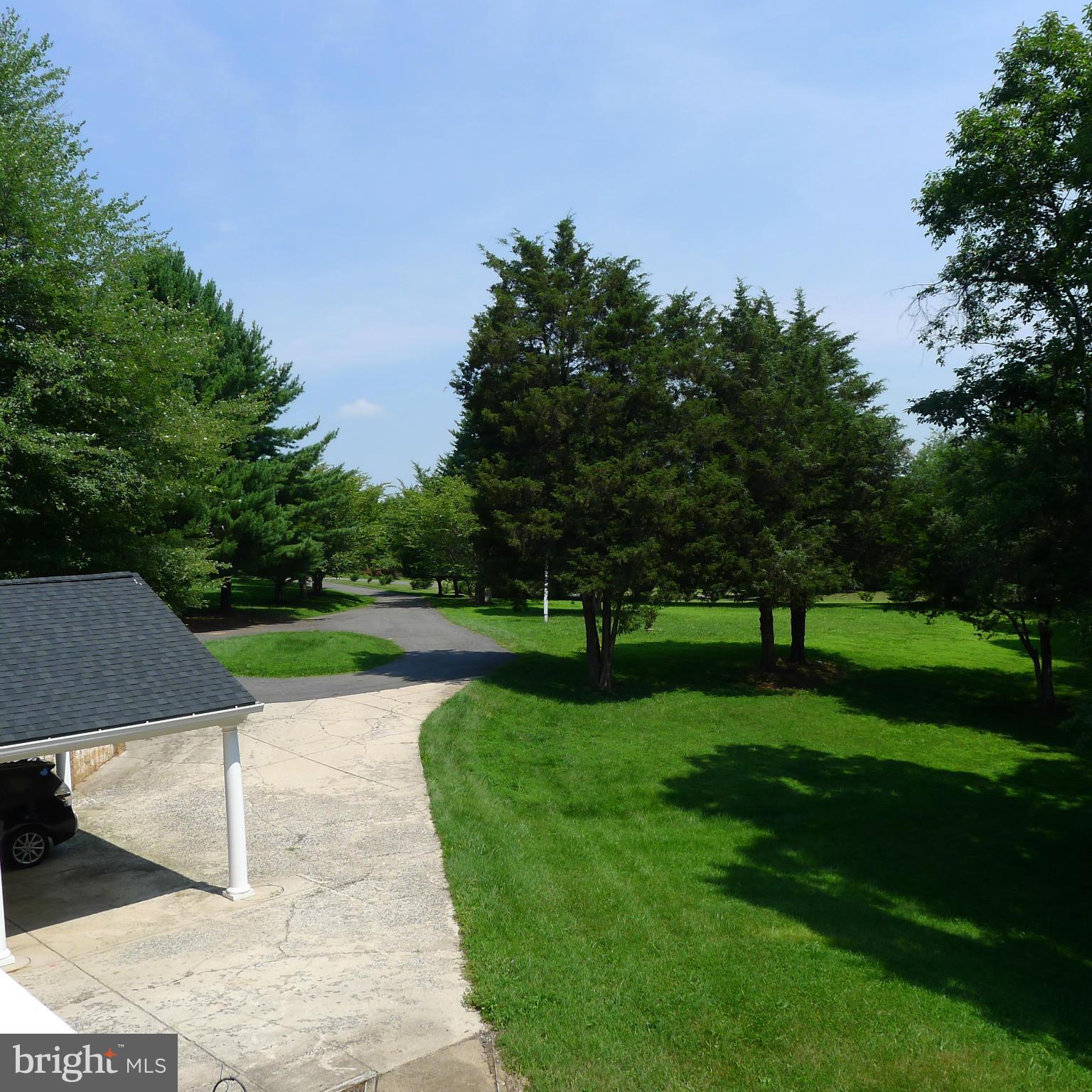 18908 Woodburn Road Leesburg, VA 20175 - Photo 23 of 24 Beautiful Entrance