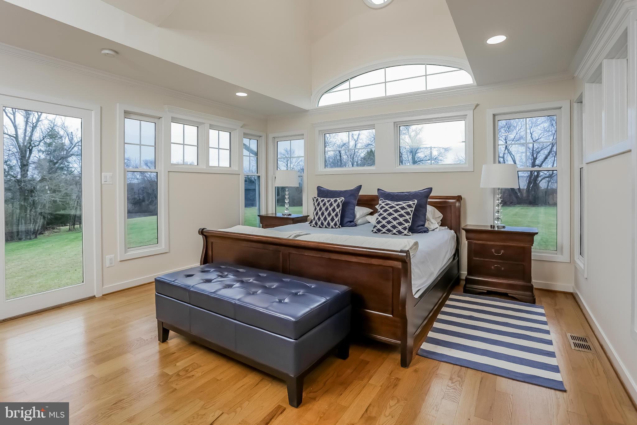 18908 Woodburn Road Leesburg, VA 20175 - Photo 9 of 24 Bedroom (Master)